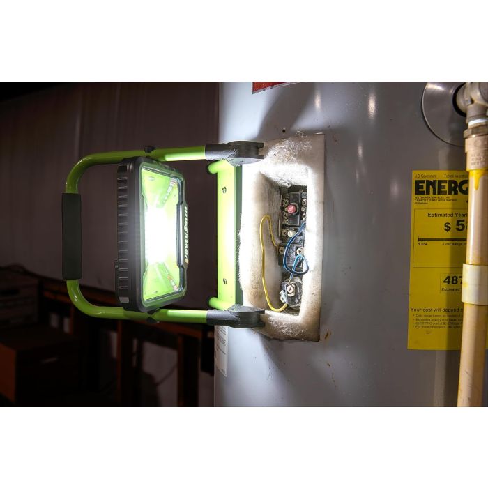 Powersmith 3000 Lumen Foldable Rechargeable Light