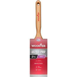 Wooster 2-1/2" Ultra/Pro Soft Flat Sash Nylon Brush
