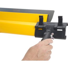 TapeTech Premium Finishing Knife Handle Adapter