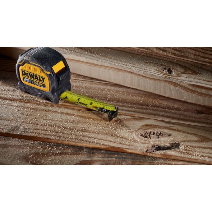 DeWalt 25' Tough Series Tape Measure