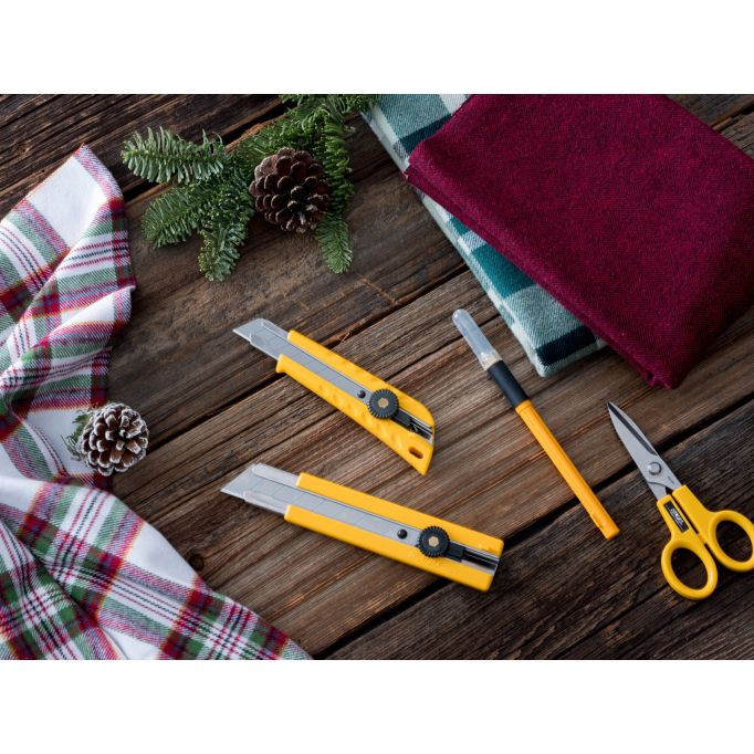 OLFA Cushioned Grip Graphic Art Knife w/ 4 Assorted Blades