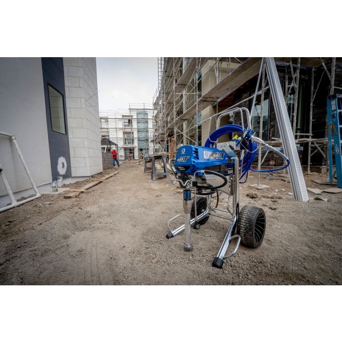 Graco Ultra 695 XT ProContractor Series Electric Airless Sprayer (Hi-Boy)