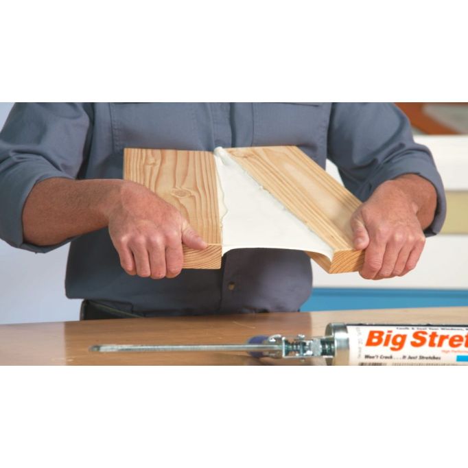 T4P Sashco White Big Stretch & Dripless Caulk Gun Bundle