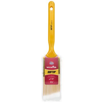 Wooster 1-1/2" Softip Nylon Angle Sash Paint Brush