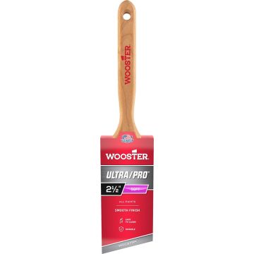 Wooster 2-1/2" Ultra/Pro Soft Angle Sash Paint Brush