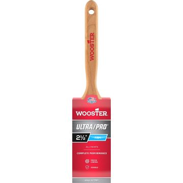 Wooster 2-1/2" Ultra/Pro Firm Flat Sash Paint Brush