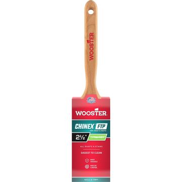 Wooster 2-1/2" Chinex FTP Extra Firm Flat Sash Paint Brush