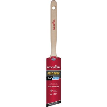 Wooster 1-1/2" Gold Edge Firm Angle Sash Paint Brush